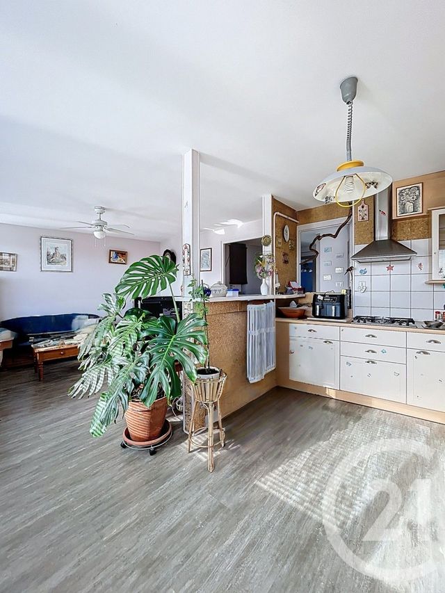 Appartement F3 &agrave; vendre - 4 pi&egrave;ces - 64,37 m2 - Clermont Ferrand - 63 - AUVERGNE