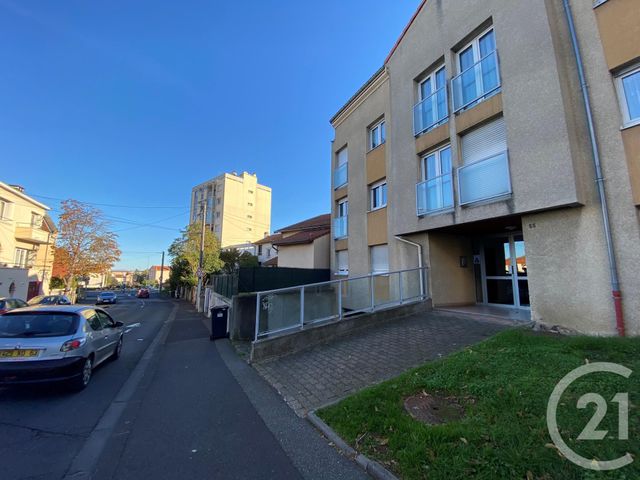 parking - CLERMONT FERRAND - 63