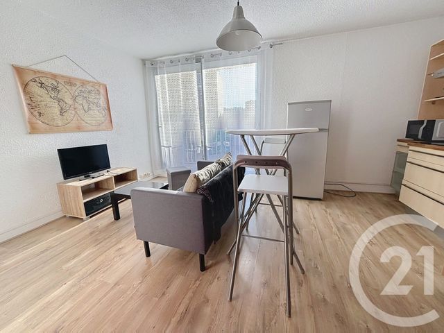 Appartement F1 &agrave; louer - 1 pi&egrave;ce - 32,43 m2 - Clermont Ferrand - 63 - AUVERGNE