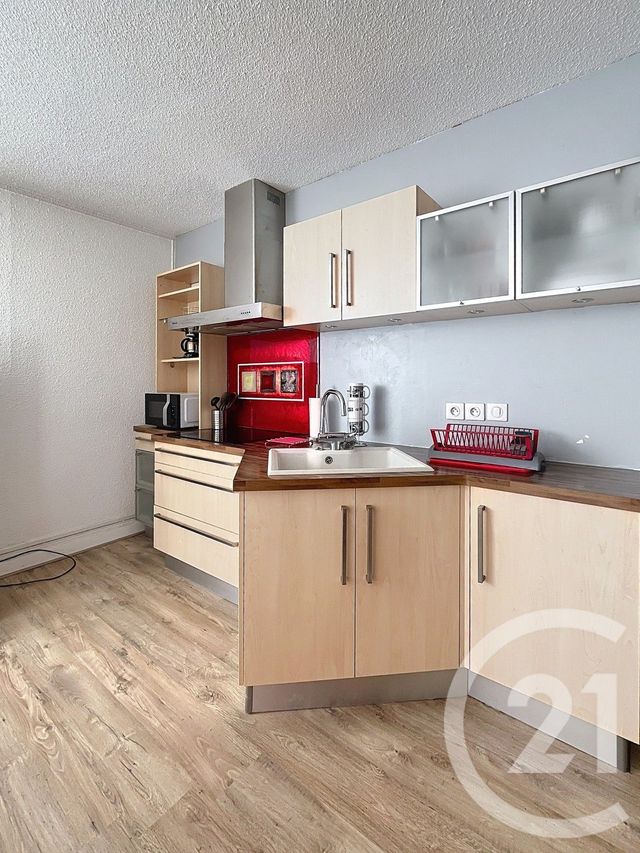 Appartement F1 &agrave; louer - 1 pi&egrave;ce - 32,43 m2 - Clermont Ferrand - 63 - AUVERGNE