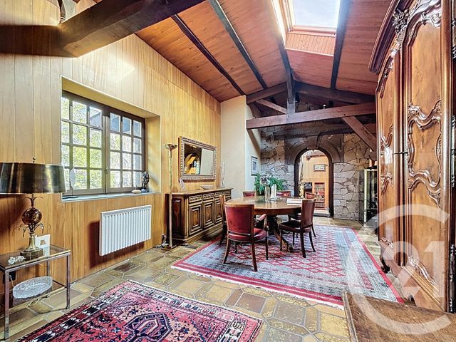 Maison &agrave; vendre - 8 pi&egrave;ces - 300 m2 - Orcines - 63 - AUVERGNE