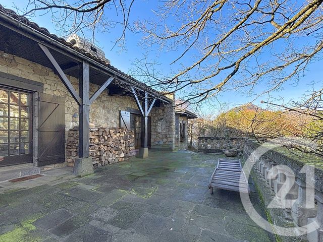 Maison &agrave; vendre - 8 pi&egrave;ces - 300 m2 - Orcines - 63 - AUVERGNE