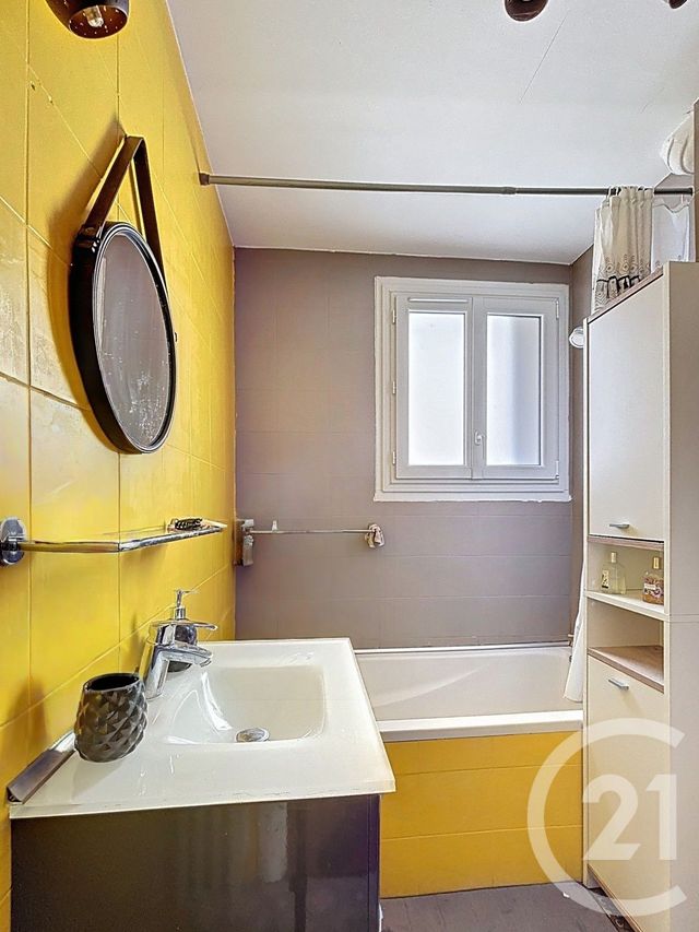 Appartement F4 &agrave; vendre - 4 pi&egrave;ces - 56,52 m2 - Clermont Ferrand - 63 - AUVERGNE