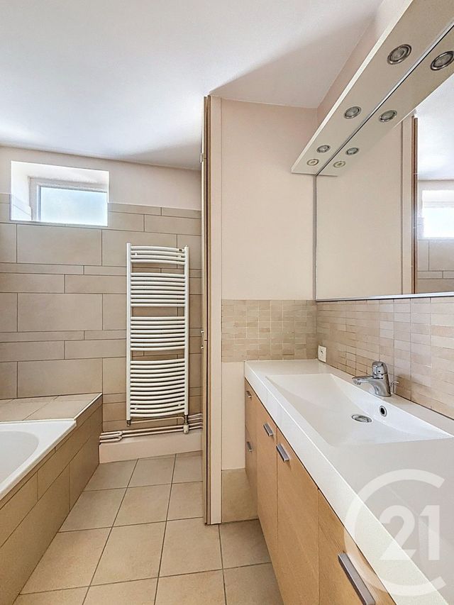 Appartement F6 &agrave; vendre - 6 pi&egrave;ces - 111,09 m2 - Clermont Ferrand - 63 - AUVERGNE