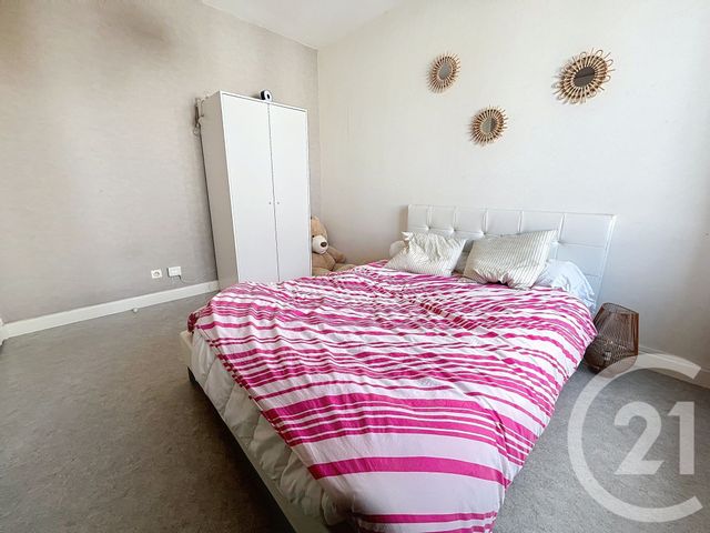 Appartement F2 &agrave; louer - 2 pi&egrave;ces - 34,88 m2 - Chamalieres - 63 - AUVERGNE