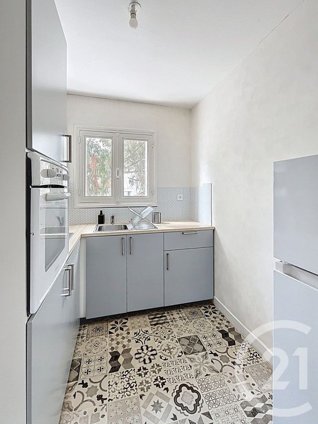 Appartement F3 &agrave; louer - 3 pi&egrave;ces - 52,52 m2 - Chamalieres - 63 - AUVERGNE
