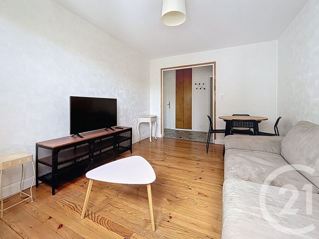 Appartement F3 &agrave; louer - 3 pi&egrave;ces - 52,52 m2 - Chamalieres - 63 - AUVERGNE