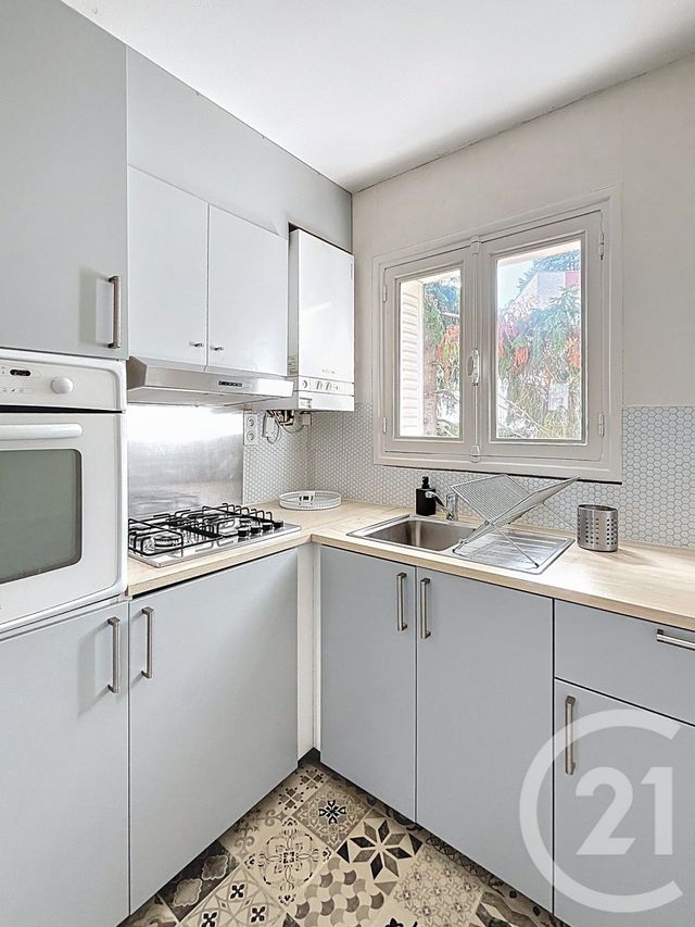 Appartement F3 &agrave; louer - 3 pi&egrave;ces - 52,52 m2 - Chamalieres - 63 - AUVERGNE