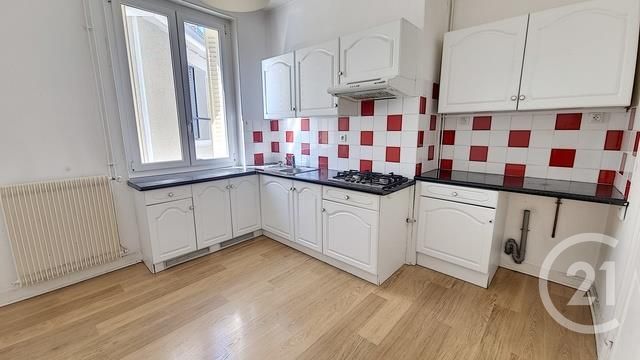 Appartement F2 &agrave; louer - 2 pi&egrave;ces - 47,03 m2 - Clermont Ferrand - 63 - AUVERGNE