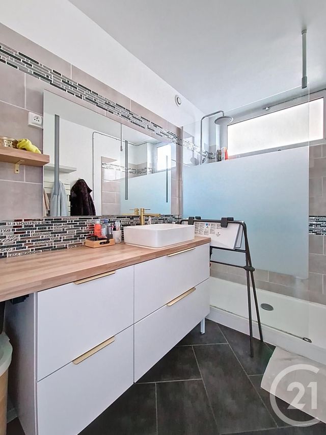 Appartement T4 &agrave; vendre - 4 pi&egrave;ces - 83 m2 - Beaumont - 63 - AUVERGNE