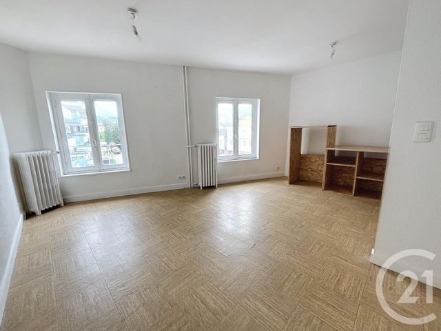 Appartement Studio &agrave; louer - 1 pi&egrave;ce - 24,46 m2 - Clermont Ferrand - 63 - AUVERGNE