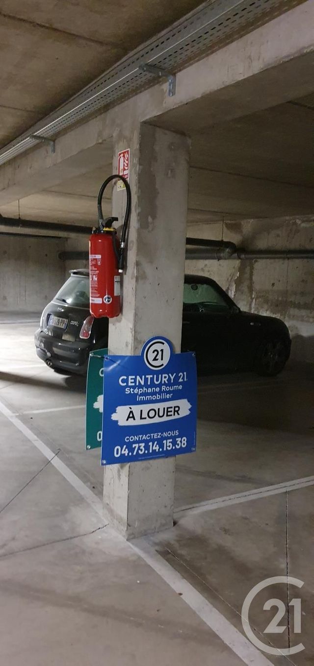 Parking &agrave; louer - 8 m2 - Clermont Ferrand - 63 - AUVERGNE
