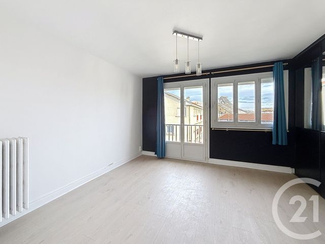 Appartement F3 &agrave; vendre - 3 pi&egrave;ces - 55,14 m2 - Clermont Ferrand - 63 - AUVERGNE