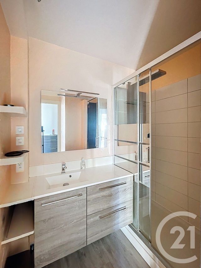 Appartement F3 &agrave; vendre - 3 pi&egrave;ces - 67,90 m2 - Clermont Ferrand - 63 - AUVERGNE