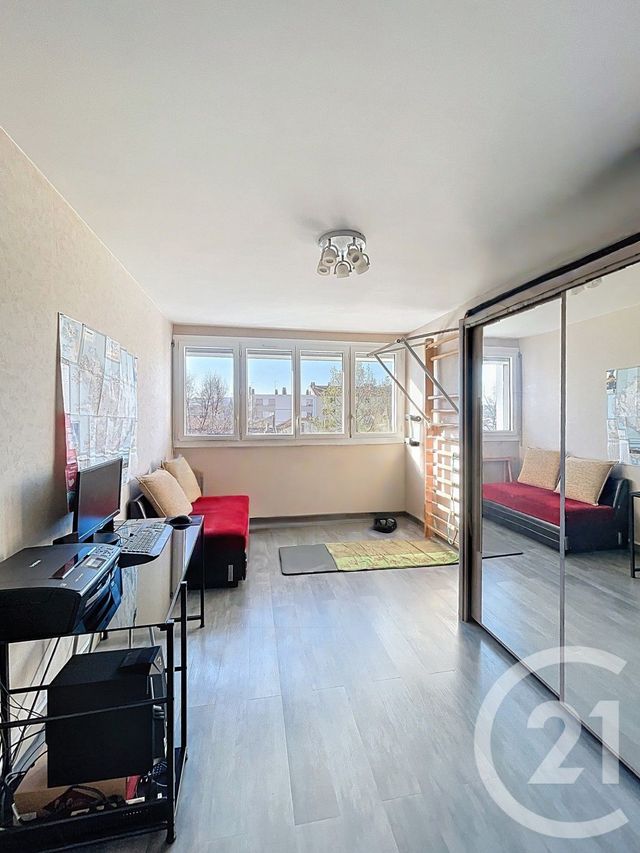 Appartement F3 &agrave; vendre - 3 pi&egrave;ces - 67,90 m2 - Clermont Ferrand - 63 - AUVERGNE