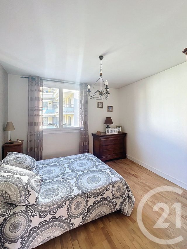 Appartement F4 &agrave; vendre - 4 pi&egrave;ces - 78,45 m2 - Chamalieres - 63 - AUVERGNE