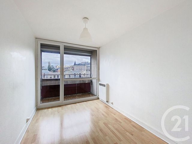 Appartement F3 &agrave; louer - 3 pi&egrave;ces - 56,92 m2 - Chamalieres - 63 - AUVERGNE