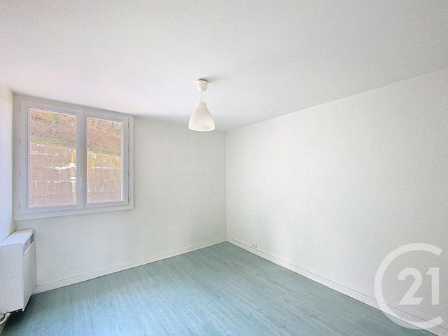 Appartement F3 &agrave; louer - 3 pi&egrave;ces - 56,92 m2 - Chamalieres - 63 - AUVERGNE