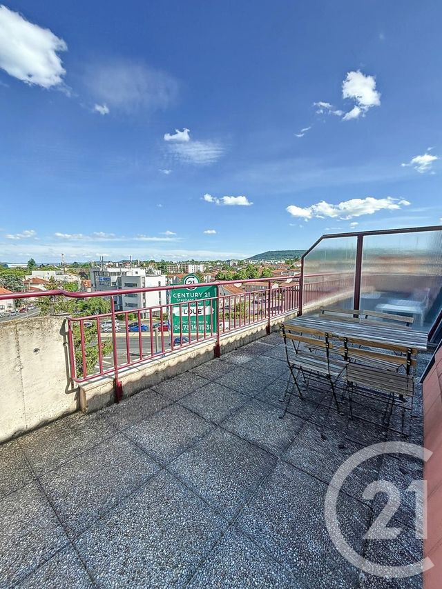 Appartement F1 &agrave; louer - 1 pi&egrave;ce - 30,71 m2 - Clermont Ferrand - 63 - AUVERGNE