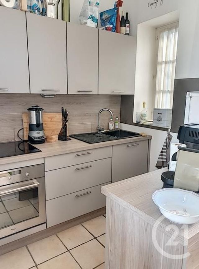 Appartement F3 &agrave; louer - 3 pi&egrave;ces - 50,23 m2 - Clermont Ferrand - 63 - AUVERGNE