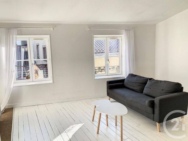 Appartement F2 &agrave; louer - 2 pi&egrave;ces - 50,03 m2 - Clermont Ferrand - 63 - AUVERGNE