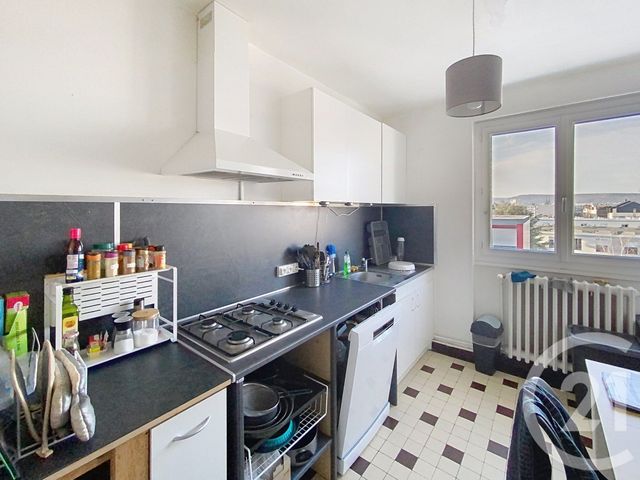 Appartement F3 &agrave; louer - 3 pi&egrave;ces - 69,74 m2 - Clermont Ferrand - 63 - AUVERGNE