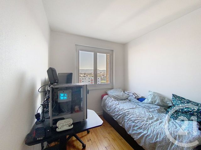 Appartement F3 &agrave; louer - 3 pi&egrave;ces - 69,74 m2 - Clermont Ferrand - 63 - AUVERGNE