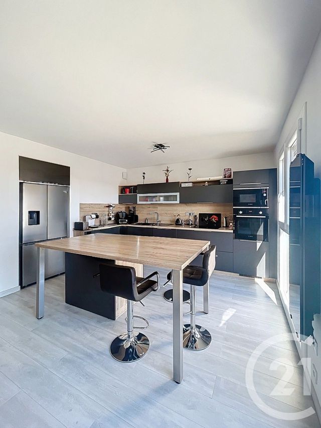 Appartement F5 &agrave; vendre - 5 pi&egrave;ces - 93,21 m2 - Clermont Ferrand - 63 - AUVERGNE