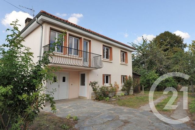 Maison &agrave; louer - 6 pi&egrave;ces - 122,09 m2 - Clermont Ferrand - 63 - AUVERGNE