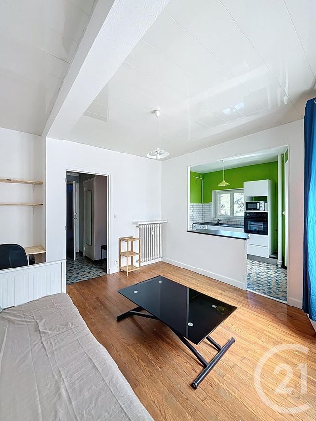 Appartement F1 &agrave; louer - 1 pi&egrave;ce - 31,28 m2 - Clermont Ferrand - 63 - AUVERGNE