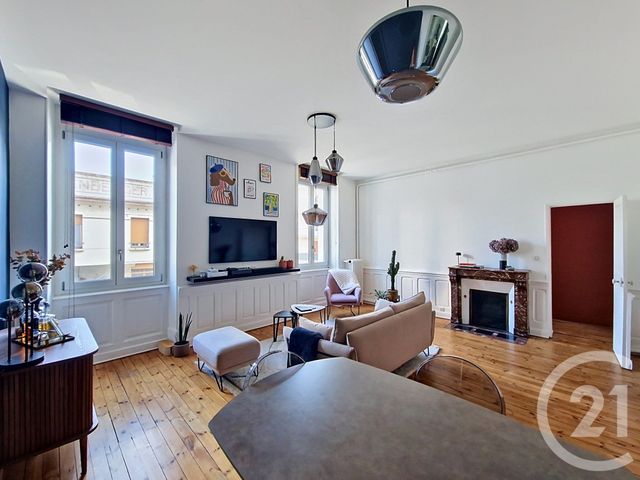 Appartement T3 &agrave; vendre - 3 pi&egrave;ces - 73,43 m2 - Clermont Ferrand - 63 - AUVERGNE