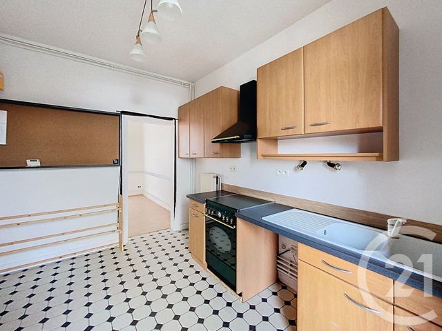 Appartement F3 &agrave; louer - 3 pi&egrave;ces - 58,59 m2 - Clermont Ferrand - 63 - AUVERGNE