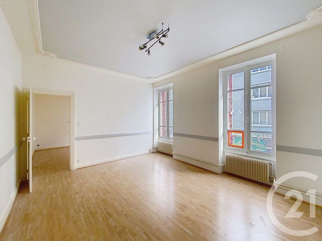 Appartement F3 &agrave; louer - 3 pi&egrave;ces - 58,59 m2 - Clermont Ferrand - 63 - AUVERGNE