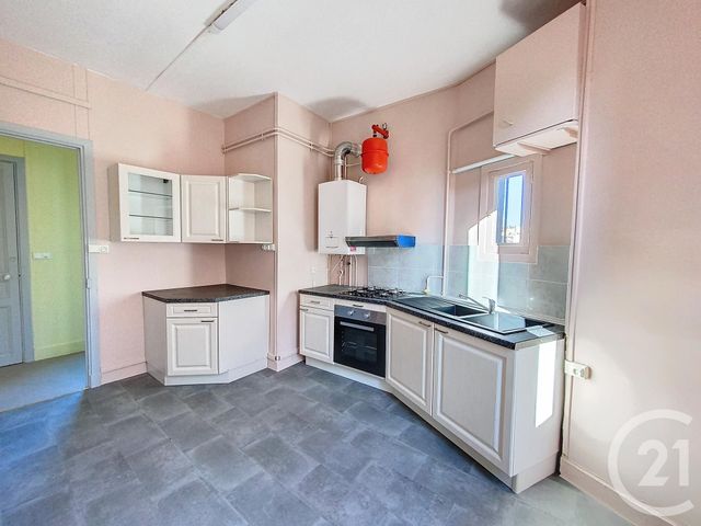 Appartement F4 &agrave; louer - 4 pi&egrave;ces - 89,88 m2 - Chamalieres - 63 - AUVERGNE