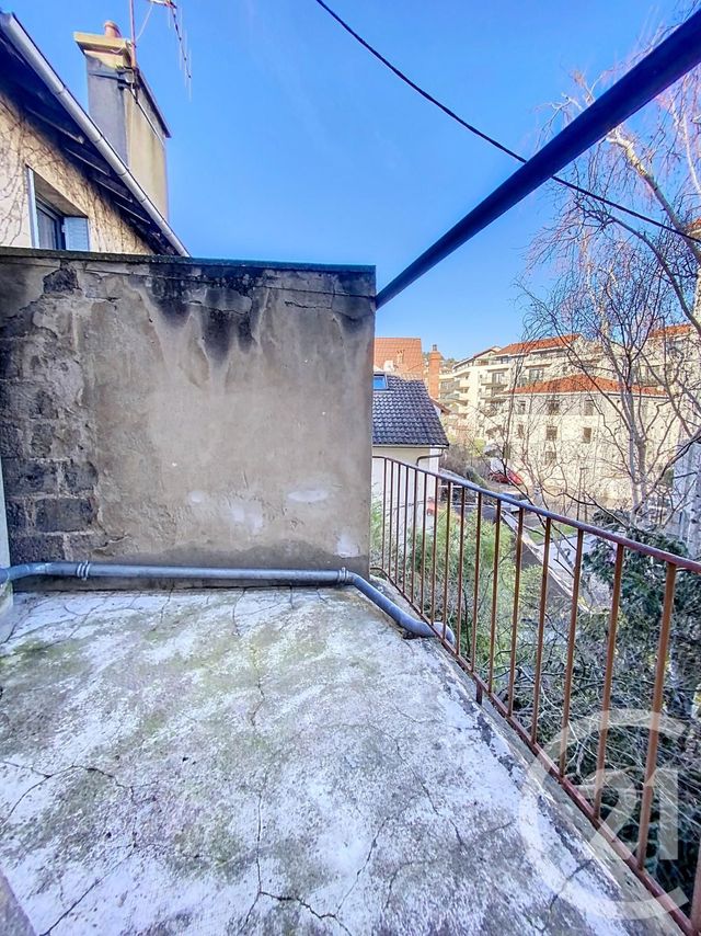 Appartement F4 &agrave; louer - 4 pi&egrave;ces - 89,88 m2 - Chamalieres - 63 - AUVERGNE