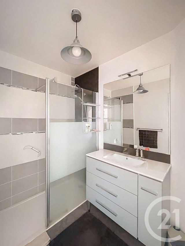 Appartement F3 &agrave; vendre - 3 pi&egrave;ces - 73,92 m2 - Clermont Ferrand - 63 - AUVERGNE