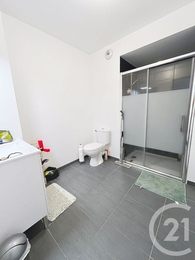 Appartement F2 &agrave; louer - 2 pi&egrave;ces - 43,69 m2 - Clermont Ferrand - 63 - AUVERGNE