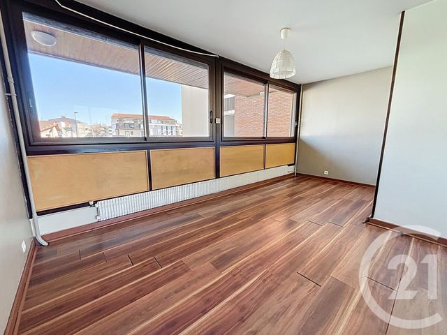 Appartement F2 &agrave; louer - 2 pi&egrave;ces - 57,83 m2 - Clermont Ferrand - 63 - AUVERGNE