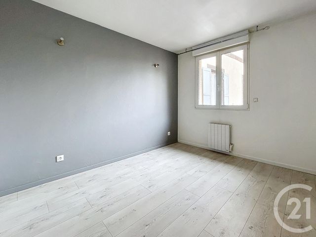 Maison &agrave; louer - 4 pi&egrave;ces - 72 m2 - Cebazat - 63 - AUVERGNE