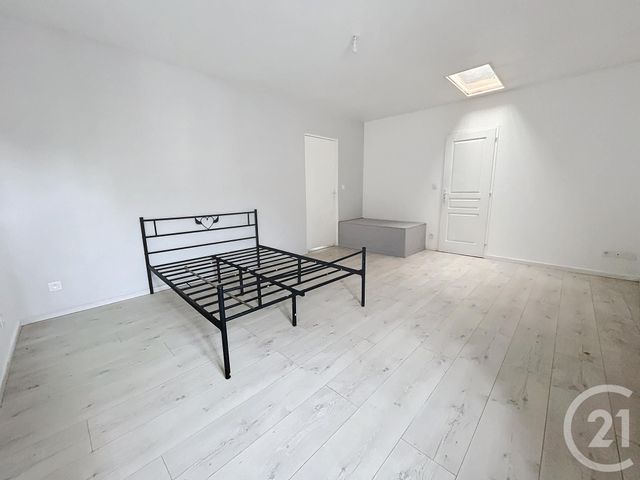 Maison &agrave; louer - 4 pi&egrave;ces - 72 m2 - Cebazat - 63 - AUVERGNE