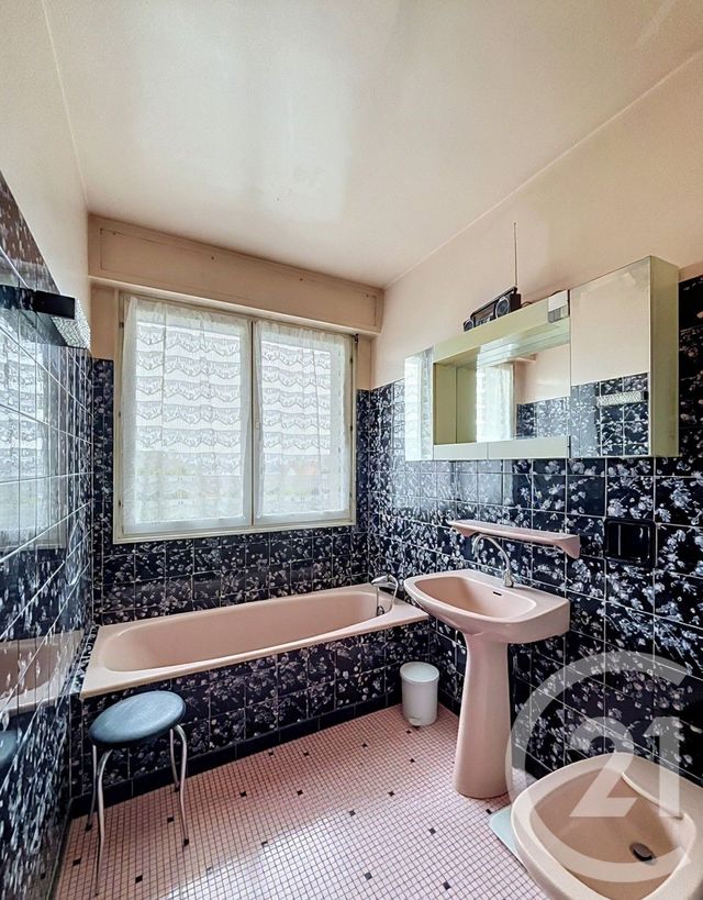 Maison &agrave; vendre - 6 pi&egrave;ces - 236,07 m2 - Chamalieres - 63 - AUVERGNE