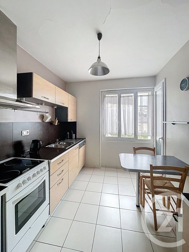 Appartement F4 &agrave; vendre - 3 pi&egrave;ces - 68,51 m2 - Clermont Ferrand - 63 - AUVERGNE