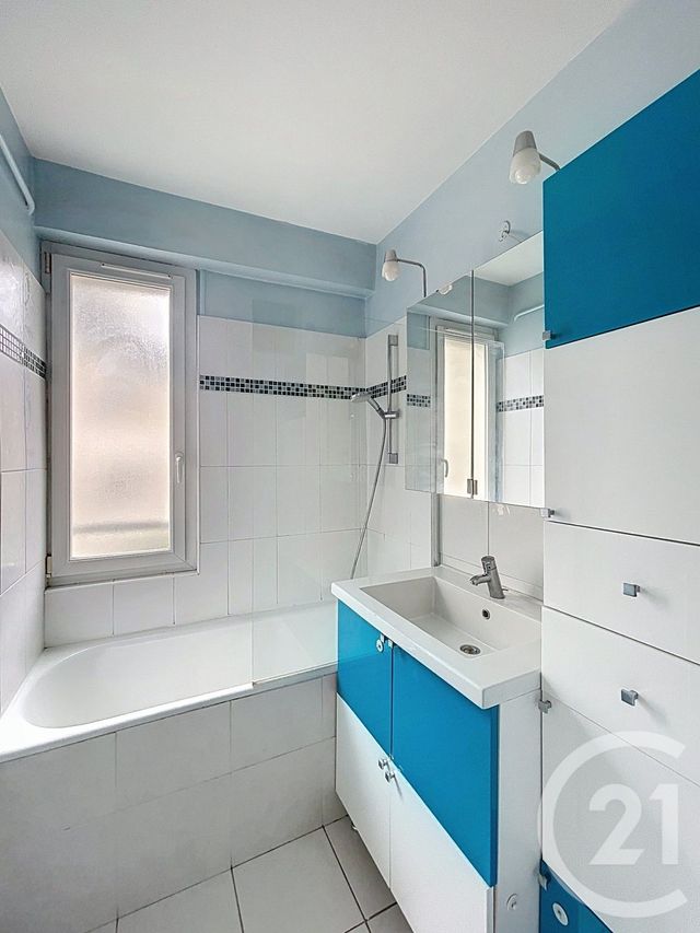 Appartement F4 &agrave; vendre - 3 pi&egrave;ces - 68,51 m2 - Clermont Ferrand - 63 - AUVERGNE