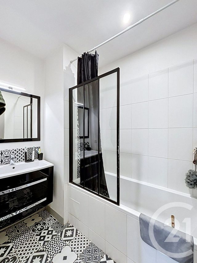 Appartement F3 &agrave; vendre - 3 pi&egrave;ces - 58 m2 - Clermont Ferrand - 63 - AUVERGNE