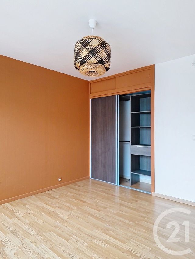 Appartement T4 &agrave; vendre - 4 pi&egrave;ces - 82,27 m2 - Chamalieres - 63 - AUVERGNE