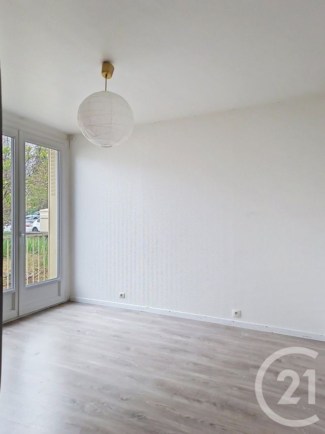 Appartement T4 &agrave; vendre - 4 pi&egrave;ces - 82,27 m2 - Chamalieres - 63 - AUVERGNE