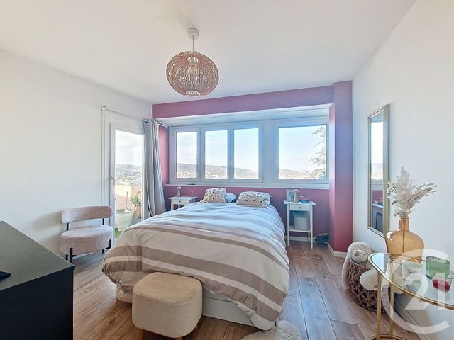 Appartement T3 &agrave; vendre - 3 pi&egrave;ces - 65,08 m2 - Chamalieres - 63 - AUVERGNE