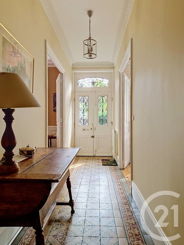 Maison &agrave; vendre - 12 pi&egrave;ces - 220 m2 - Clermont Ferrand - 63 - AUVERGNE