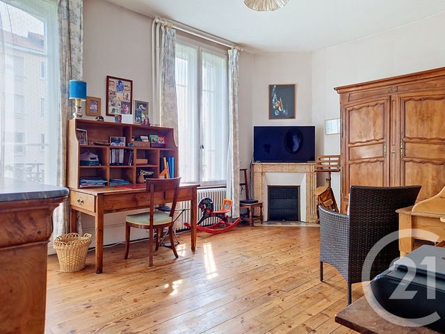 Maison &agrave; vendre - 12 pi&egrave;ces - 220 m2 - Clermont Ferrand - 63 - AUVERGNE