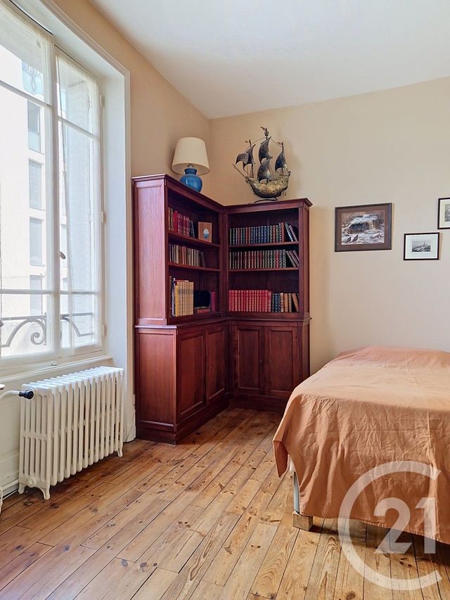 Maison &agrave; vendre - 12 pi&egrave;ces - 220 m2 - Clermont Ferrand - 63 - AUVERGNE